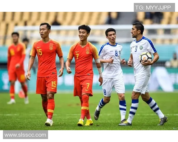 中国国足迎战乌兹别克斯坦直播盛况全程回顾与精彩瞬间分析 中国国足迎战乌兹别克斯坦直播盛况全程回顾与精彩瞬间分析