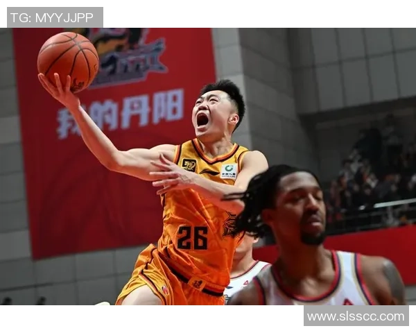 中国NBL联赛精彩对决江苏同曦队迎战江苏同曦队展现篮球魅力 中国NBL联赛精彩对决江苏同曦队迎战江苏同曦队展现篮球魅力
