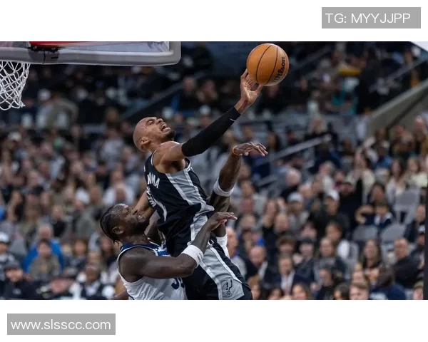 NBA杯总冠军!尼克斯反转马刺，一战连创两大神迹，文班空砍18+6